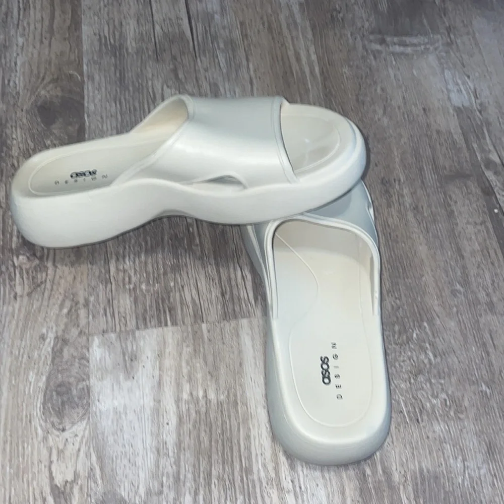 ASOS design 8 - Picture 2 of 4